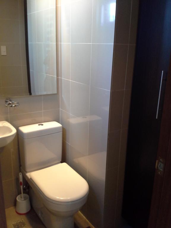 Apartamento Eton Parkview Makati City Exterior foto