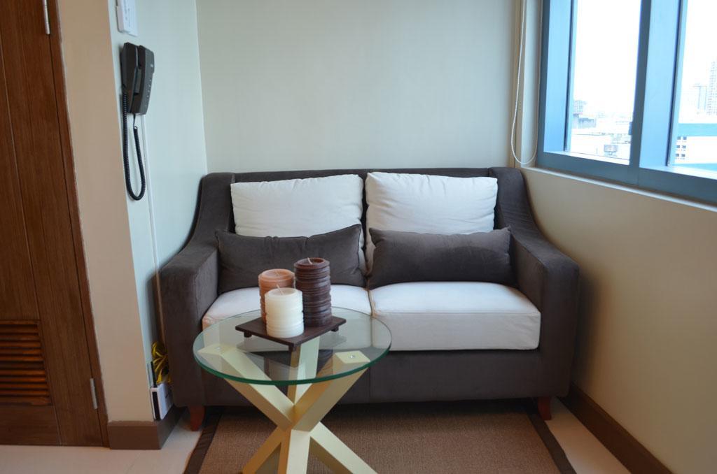 Apartamento Eton Parkview Makati City Exterior foto