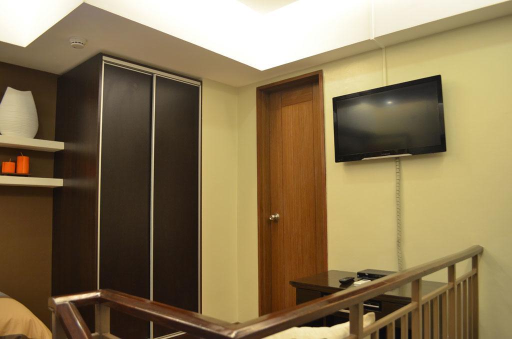 Apartamento Eton Parkview Makati City Exterior foto