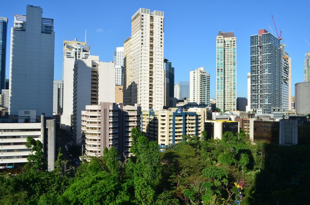 Apartamento Eton Parkview Makati City Exterior foto