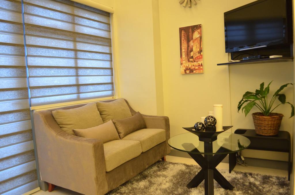 Apartamento Eton Parkview Makati City Exterior foto